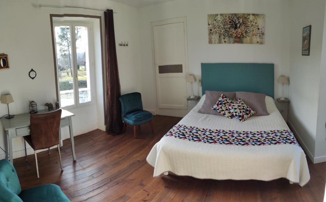 Hotel Le Kouloury à Meyronne Extérieur photo